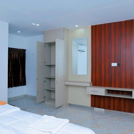 Grand Sangeetham Inn Tiruchchendūr Eksteriør bilde